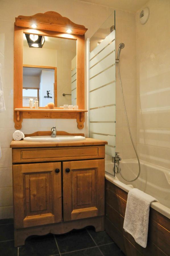 Travelski Home Premium - Residence Les Hauts De Comborciere Fontcouverte-la-Toussuire Exterior photo